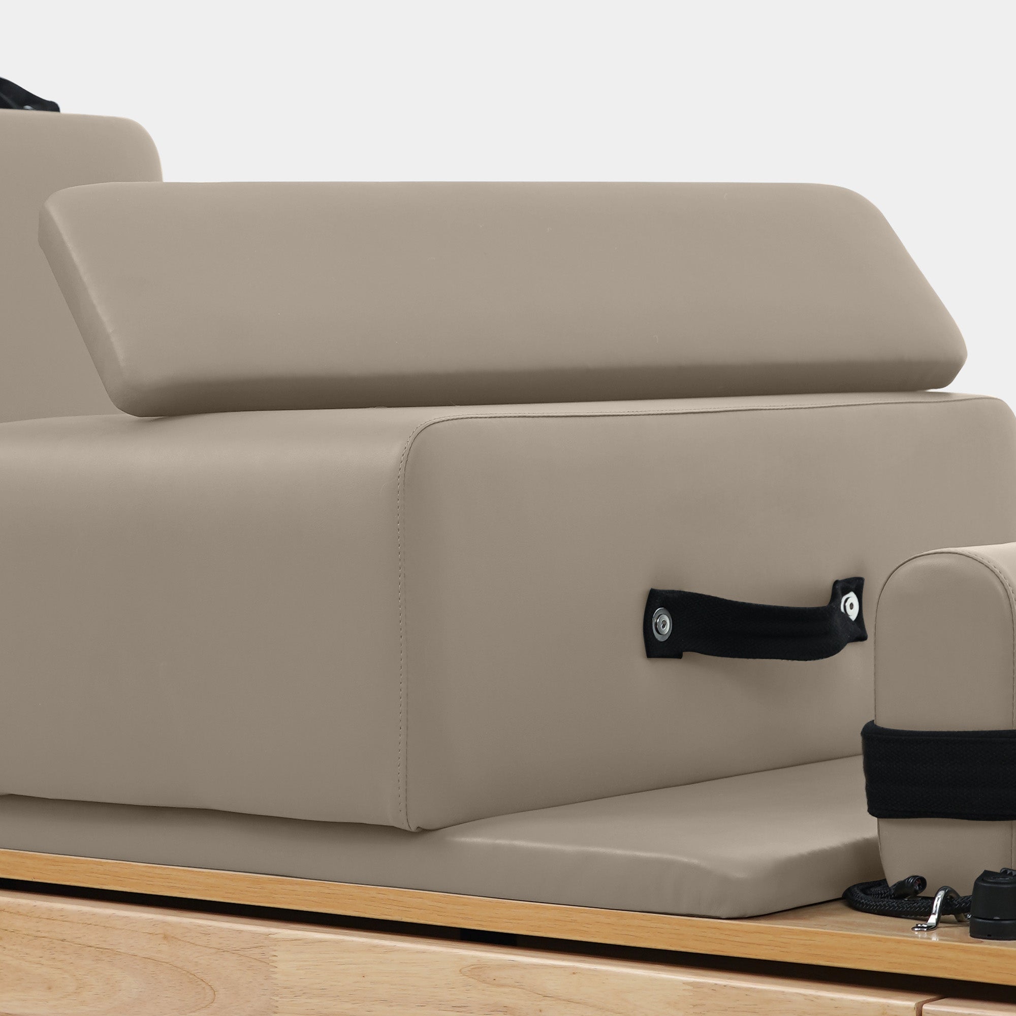 Solid Wood Foldable Pilates Reformer – Space-Saving