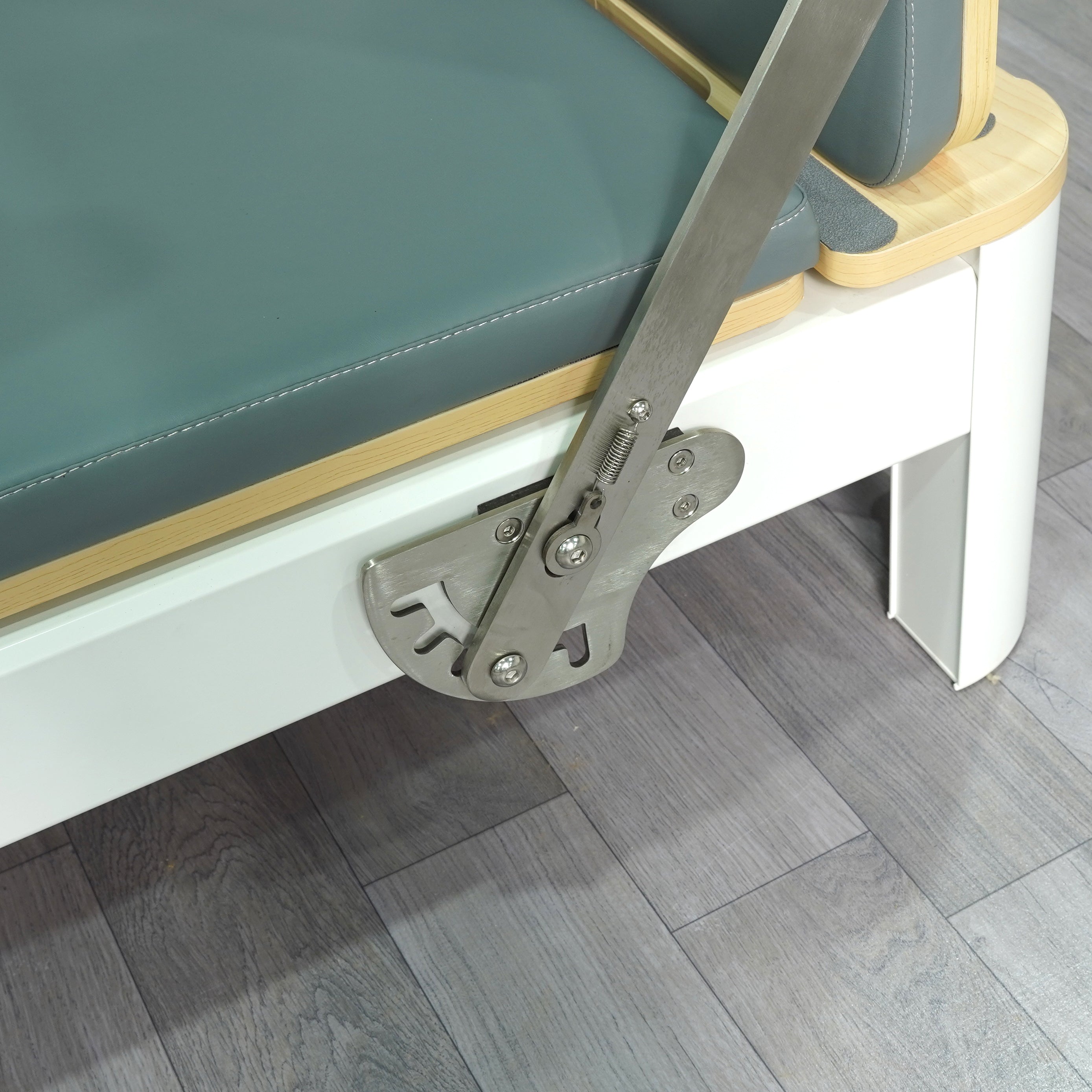 Aluminum Pilates Reformer with Tower