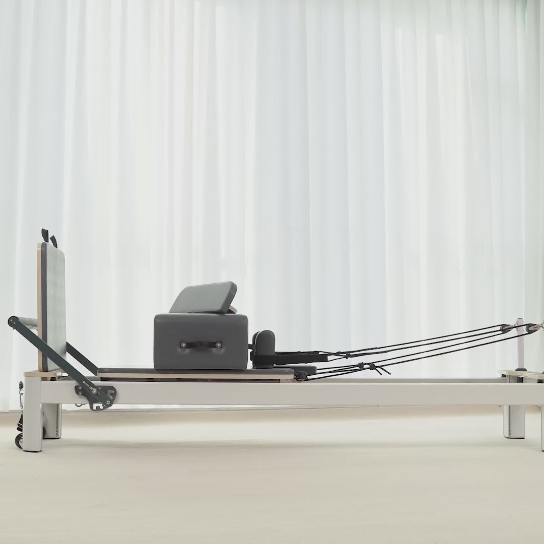 Load video: Aluminum Alloy Pilates Reformer